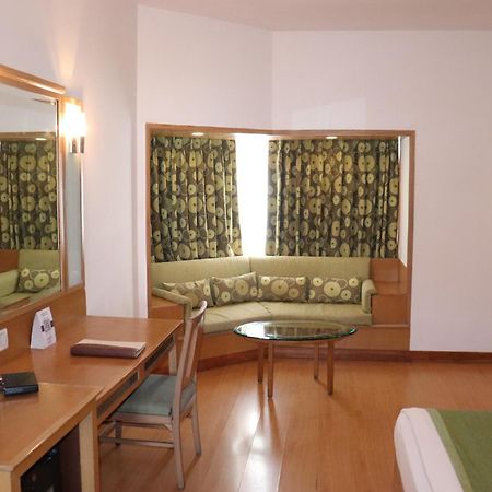 VITS Aurangabad Hotel Bagian luar foto