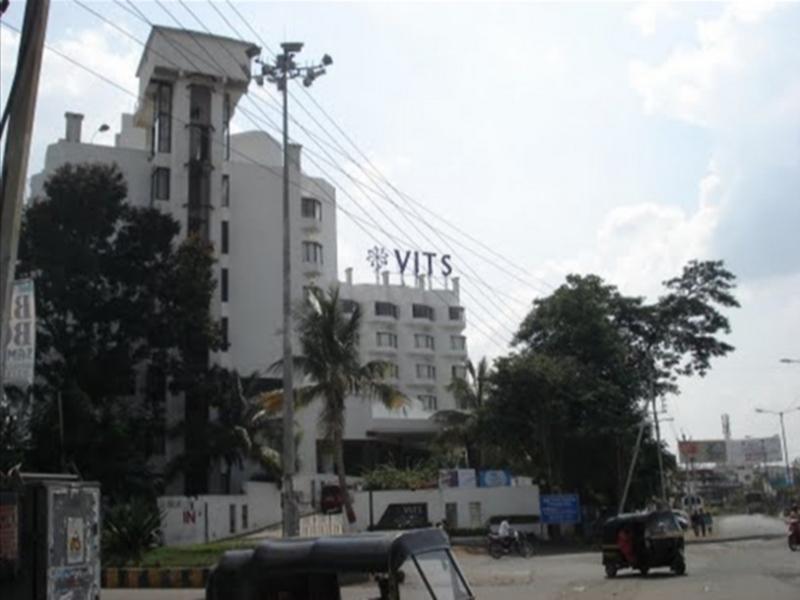 VITS Aurangabad Hotel Bagian luar foto